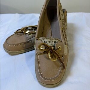 Sperry Women's Tan Leather Moccasin Loafers with Gold Accents NWOT sz8.5